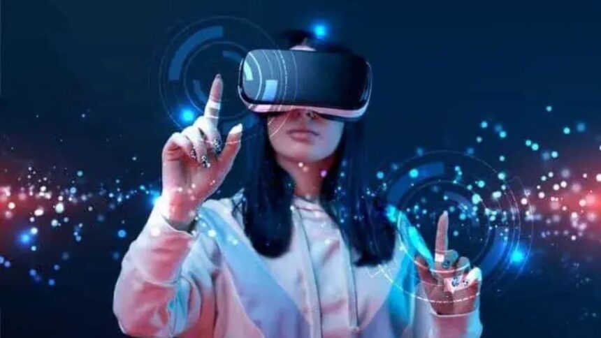 Realifecamù vs. Traditional Media: The Future of Entertainment?